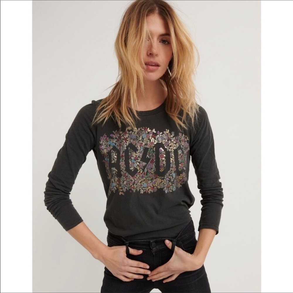 Lucky Brand | NWT AC/DC Gray Floral Tee SM